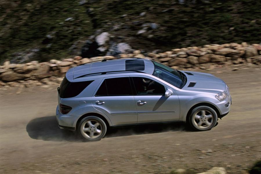  Mercedes-Benz ML-Class 2006 года  (фото 196 из 400)